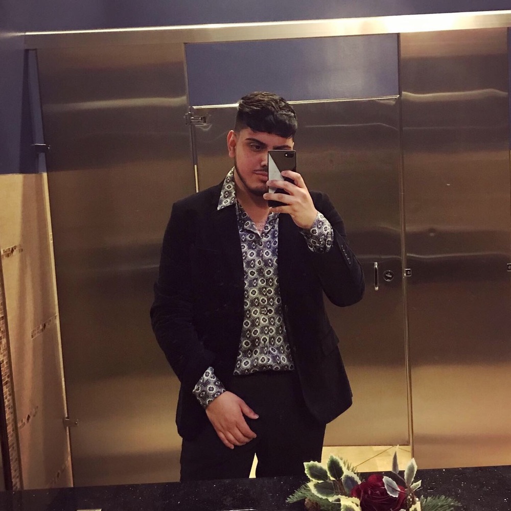 Meet your Posher, Juan